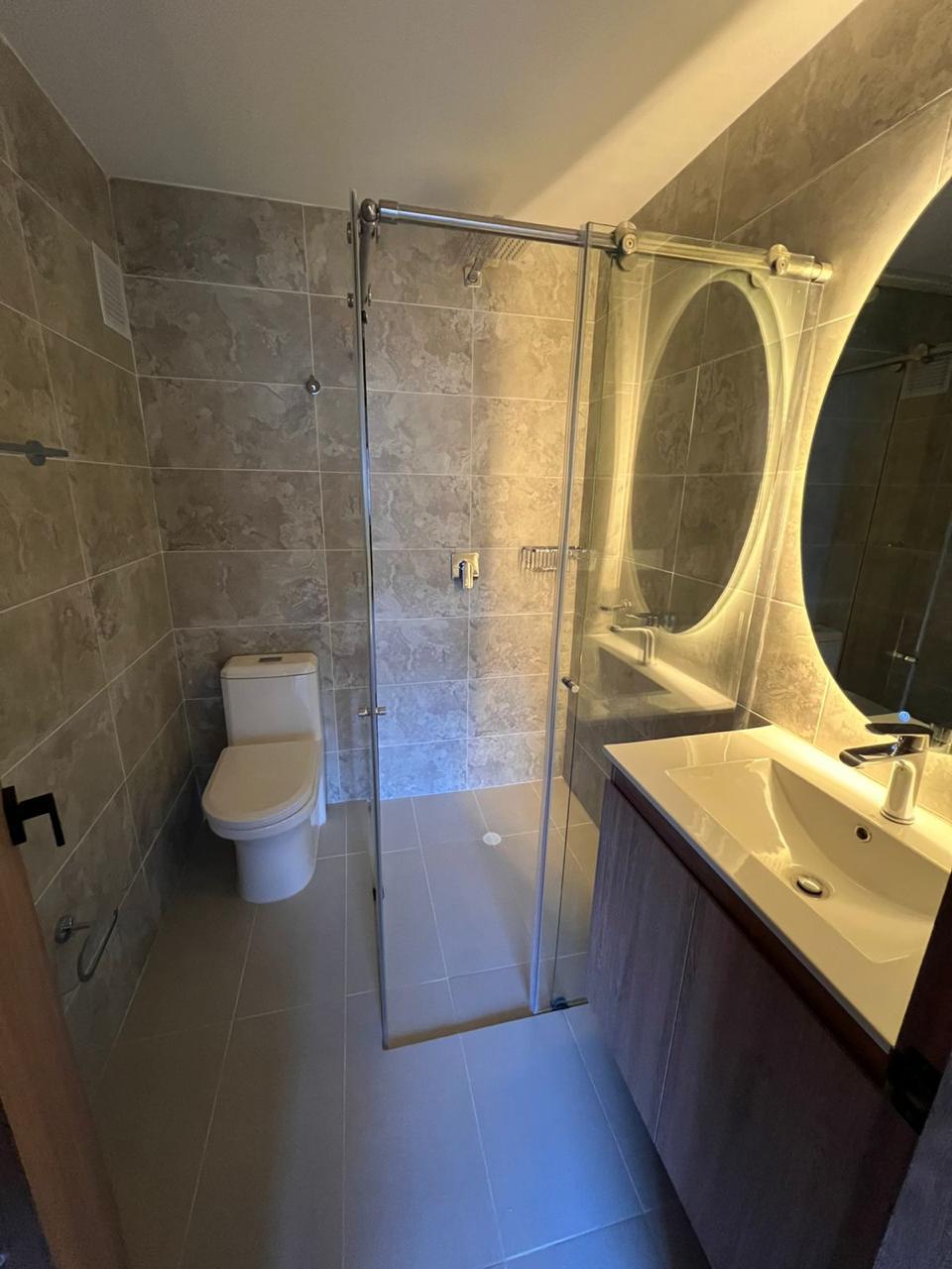 Remodelación de baño de diseño en Bogotá — Vertika Remodelaciones